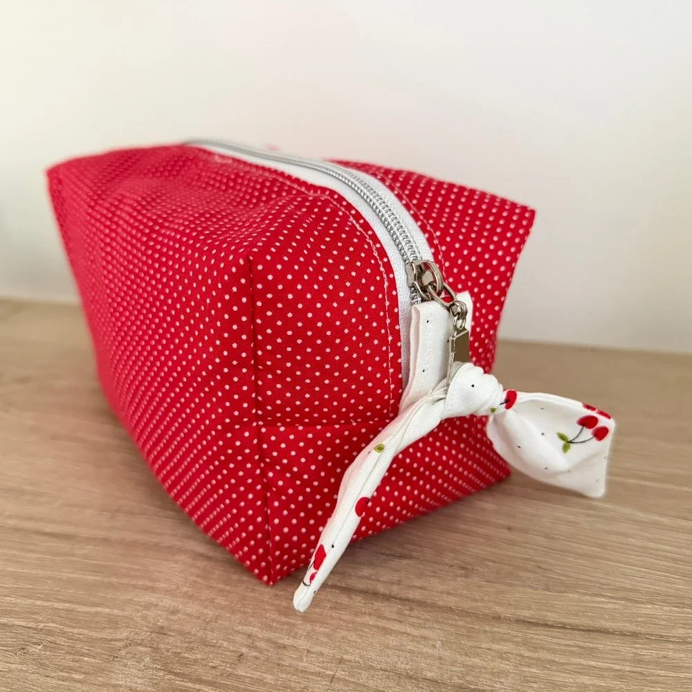Handmade quilted cosmetic